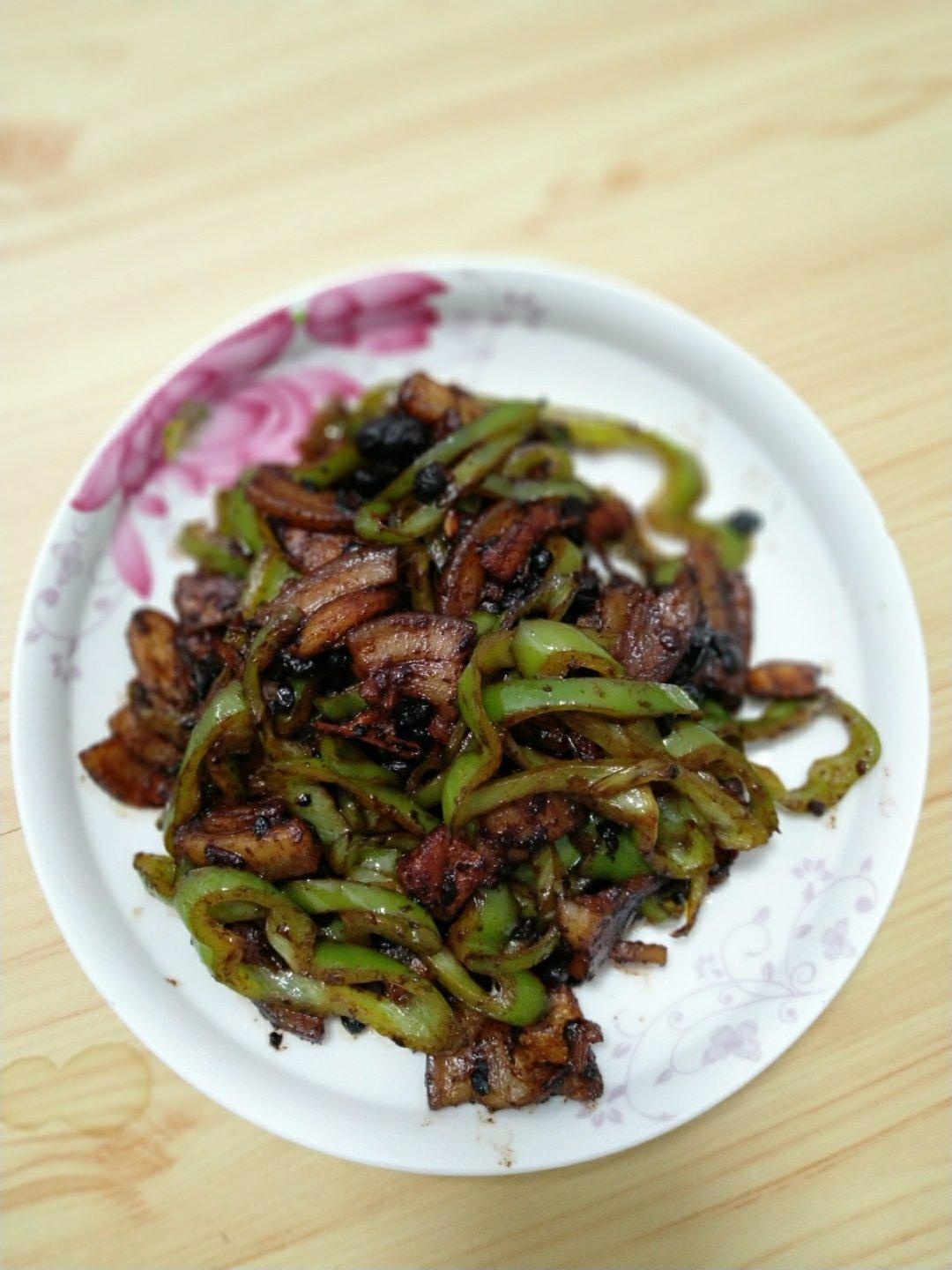 豆豉辣椒回锅肉