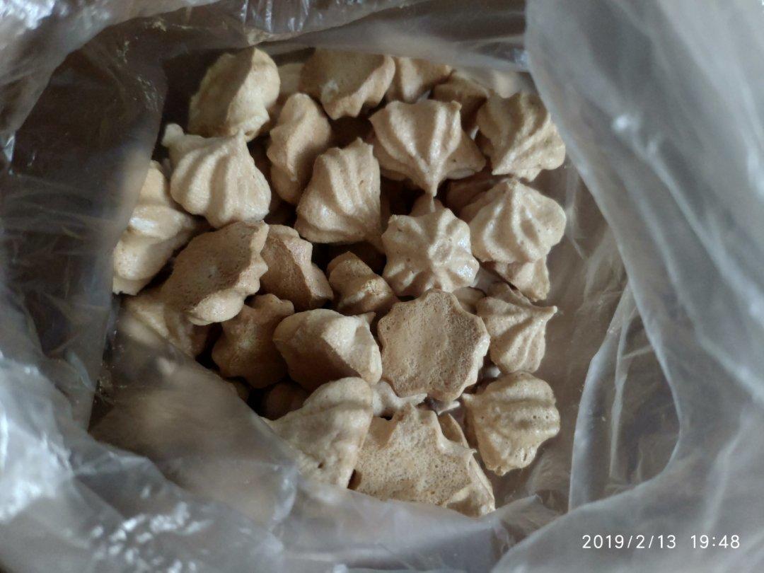 蛋白糖（烤箱做蛋白糖）