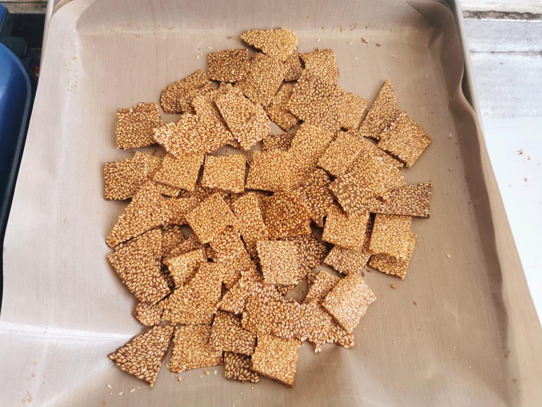 芝麻薄脆饼干，一步操作，超级简单