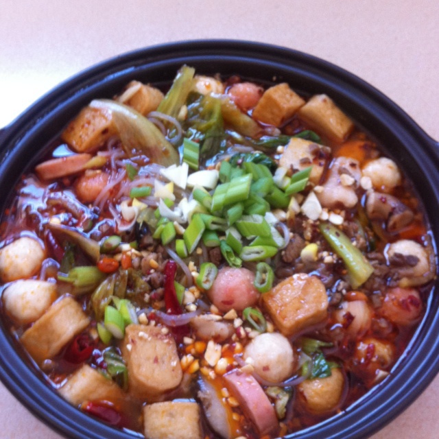 红油香辣牛肉米线