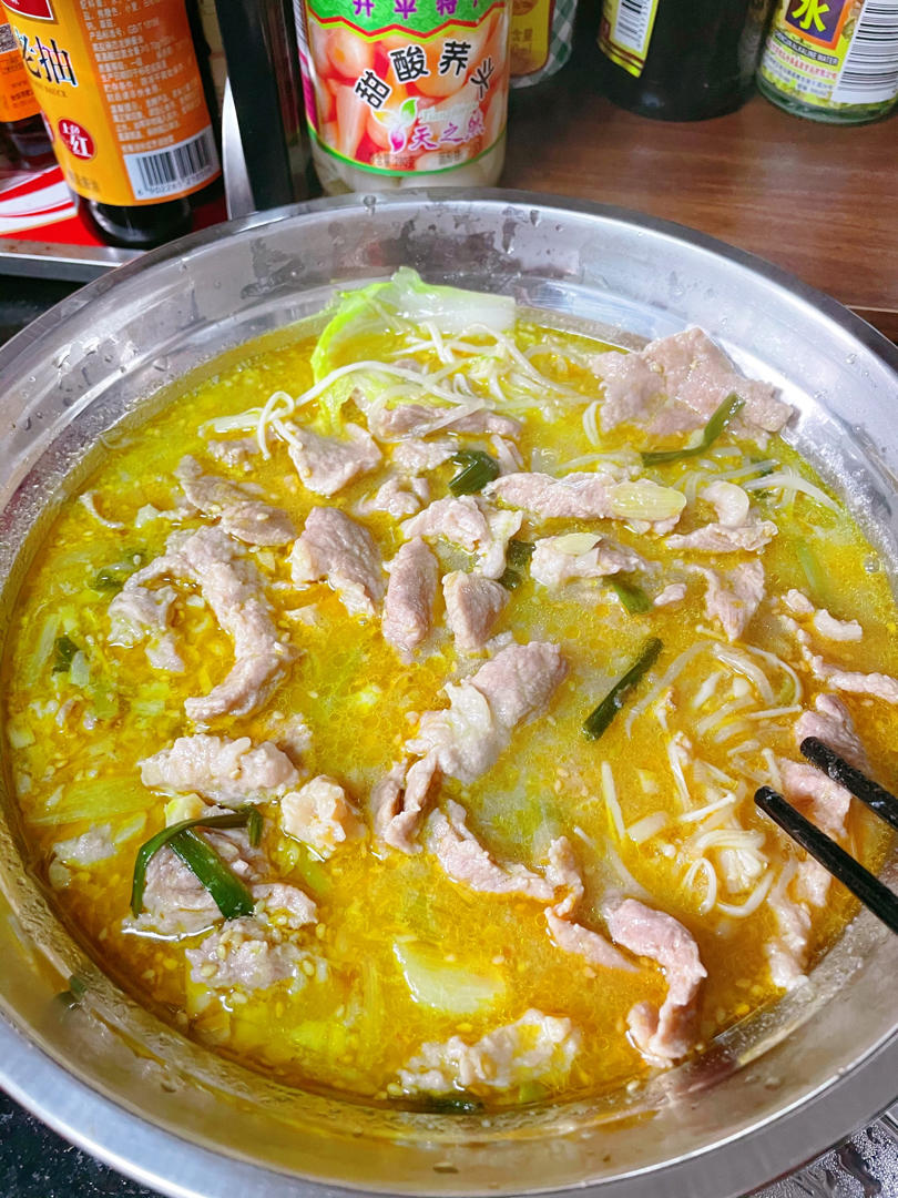 酸汤肉片