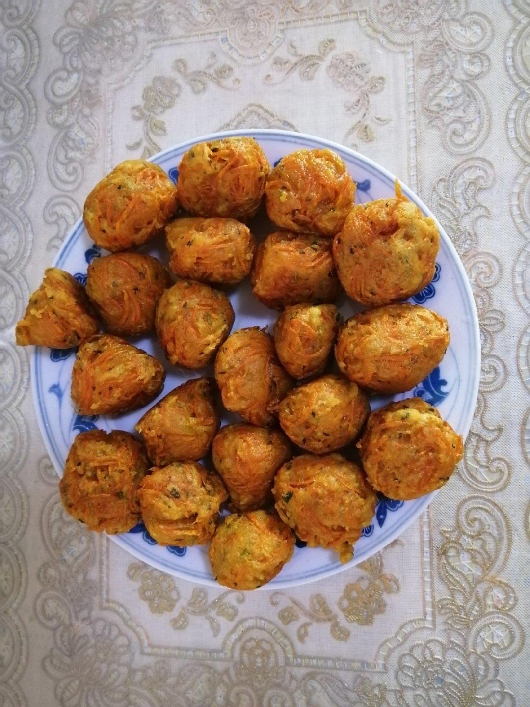 胡萝卜香菜素丸子