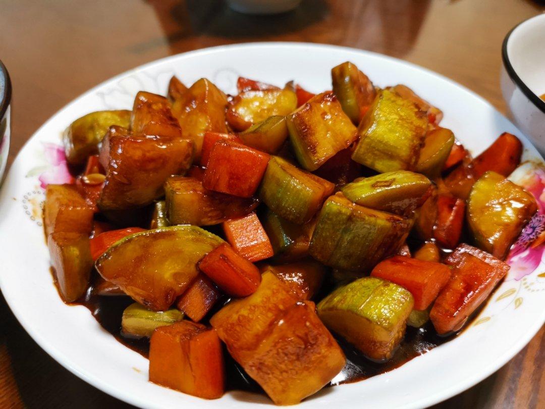 减脂又好吃的《煎炒西葫芦》