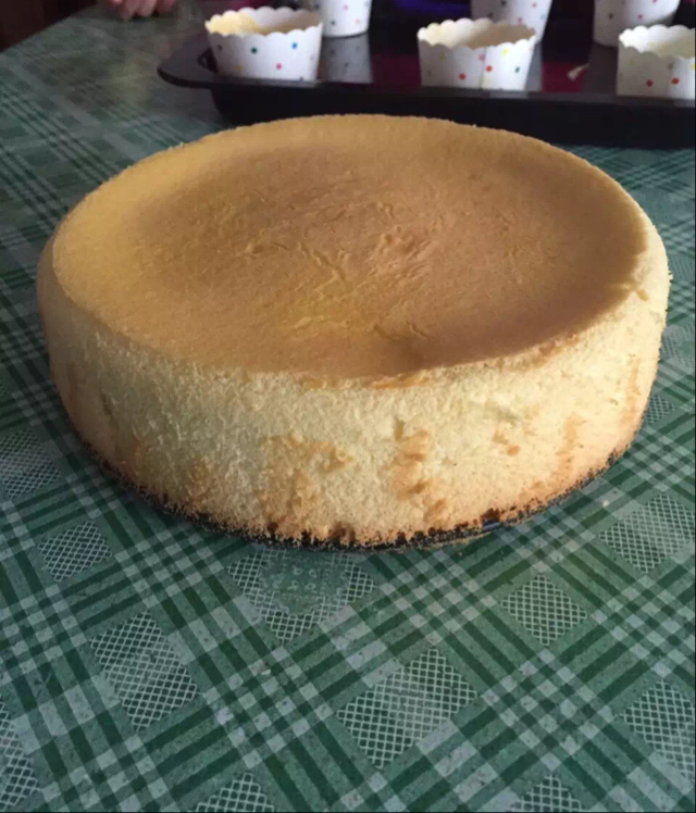 八寸戚风蛋糕