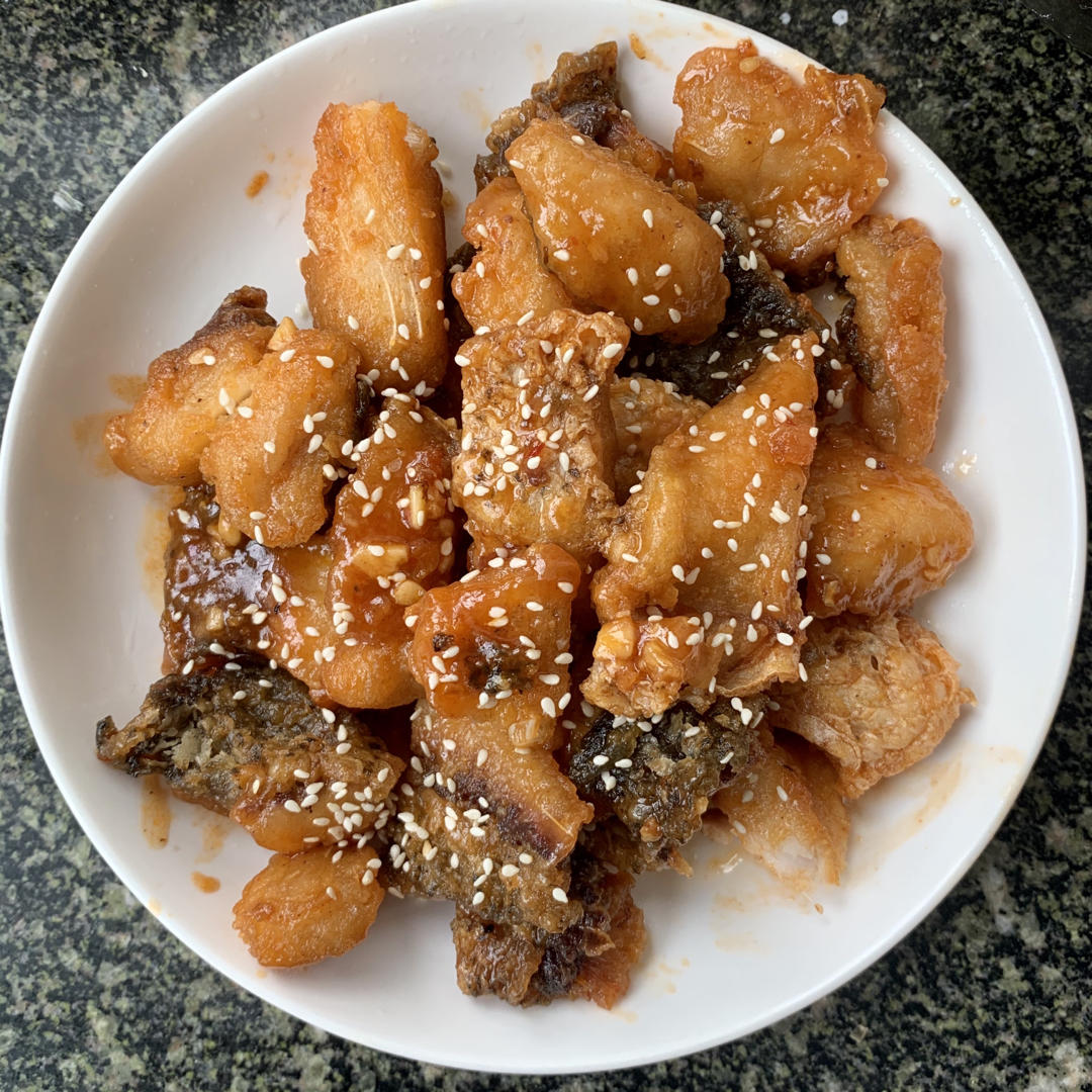 我想恰饭饭嘛做的糖醋鱼(媲美饭店超简单高颜值)