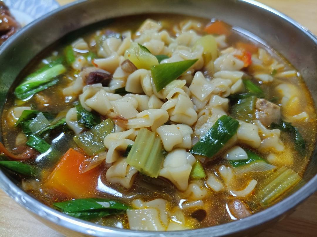 🍲武威特色栀子面🍲的做法