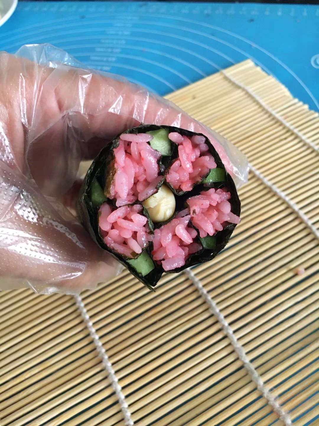 花朵寿司的做法 步骤7