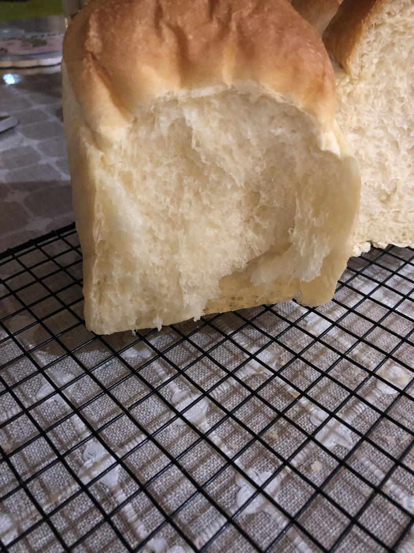 《Tinrry+》软绵绵的白吐司