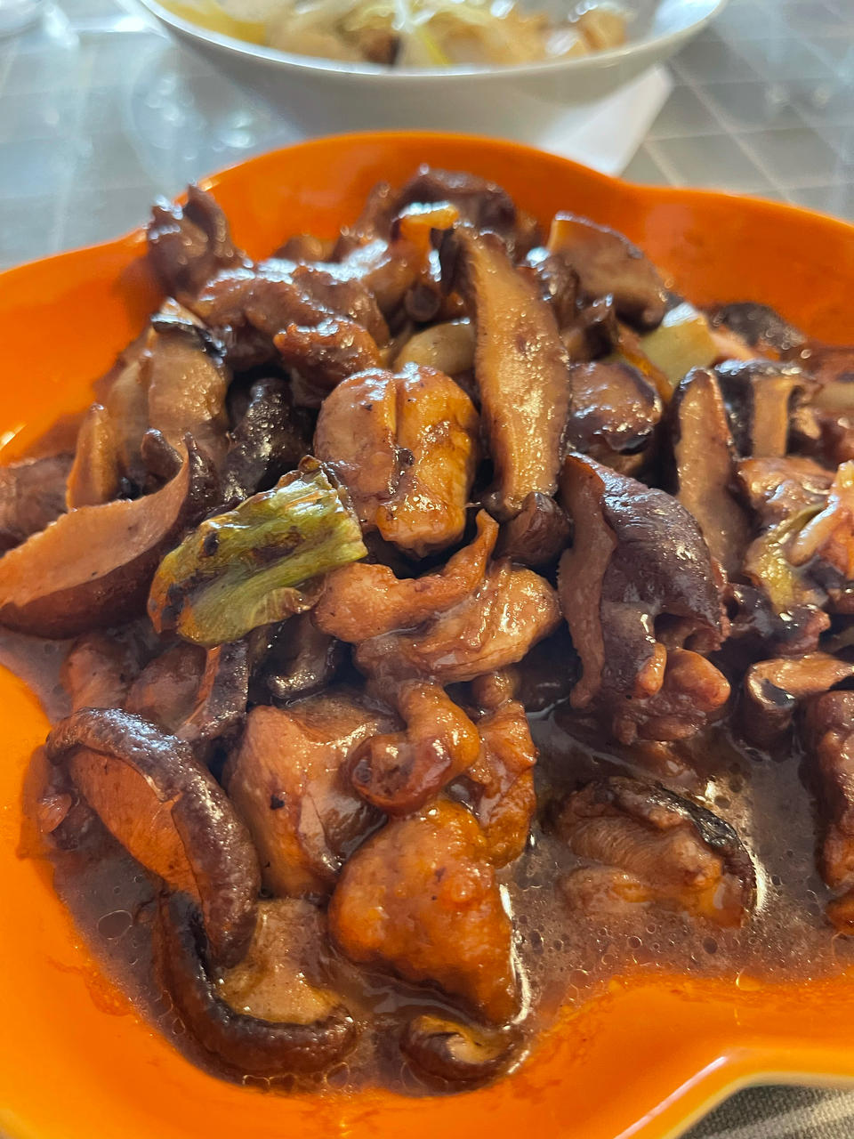 香菇蒸鸡，随便做做都好吃的菜~