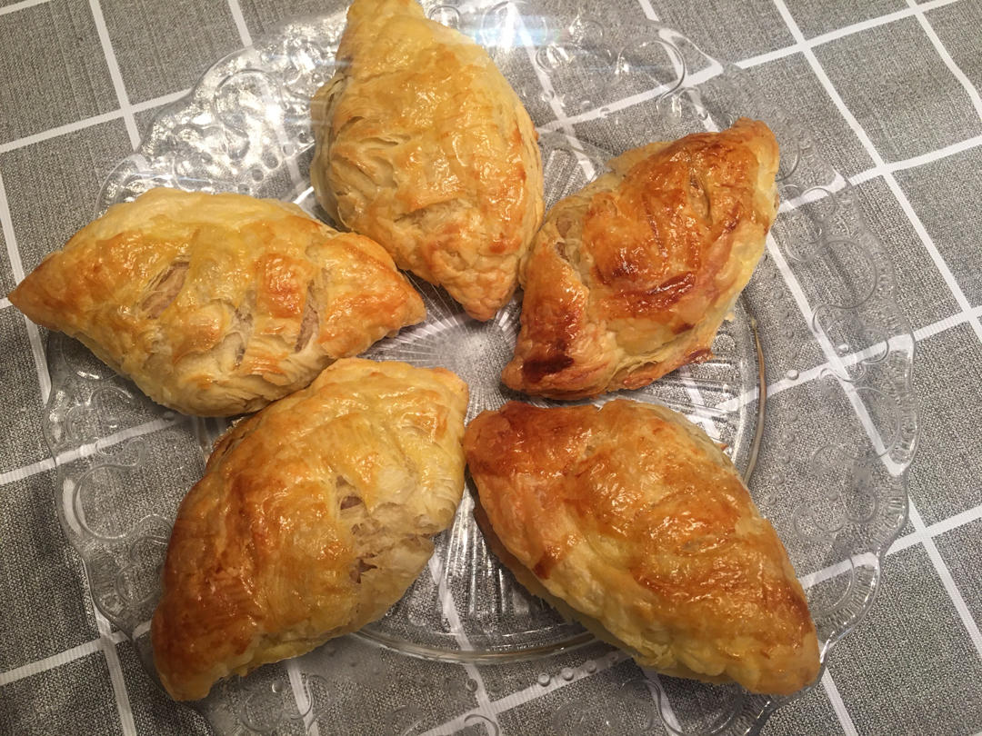 巧用蛋挞皮做各种酥派（榴莲酥 苹果派 凤梨酥 红豆酥 香芋酥 叉烧酥……）