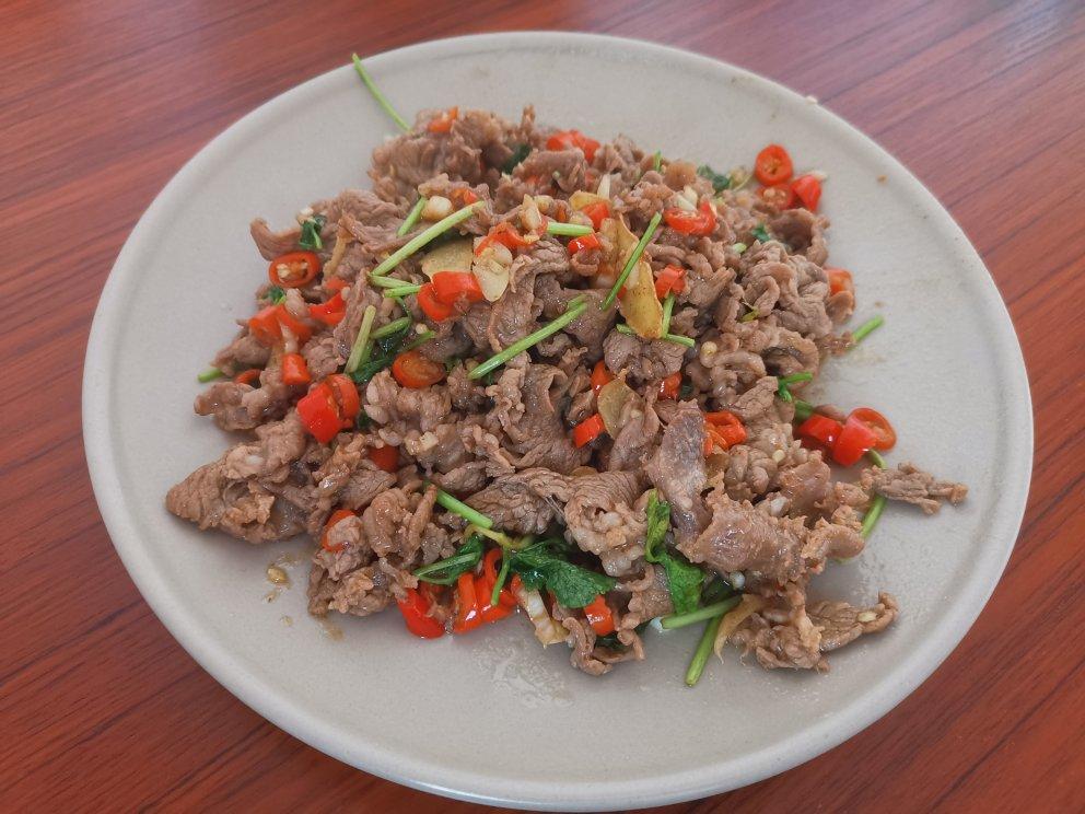 小炒牛肉（小白也可以做的超好吃！！）
