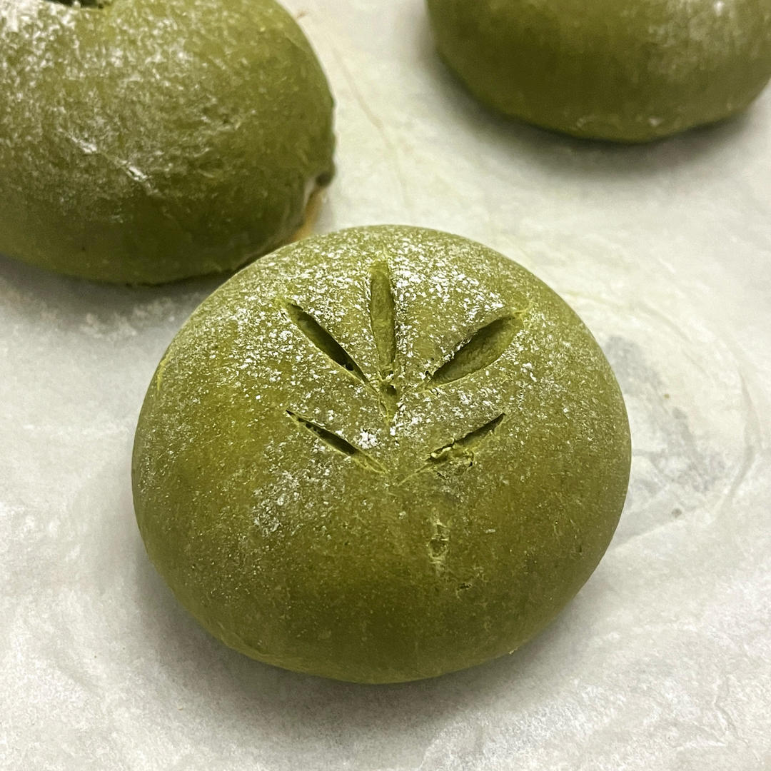 麻薯芋泥软欧包（波兰种·抹茶控）