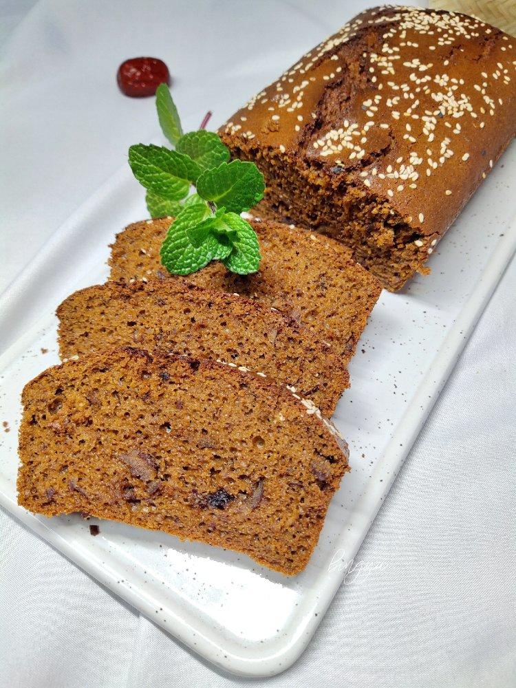 松软可口的枣糕