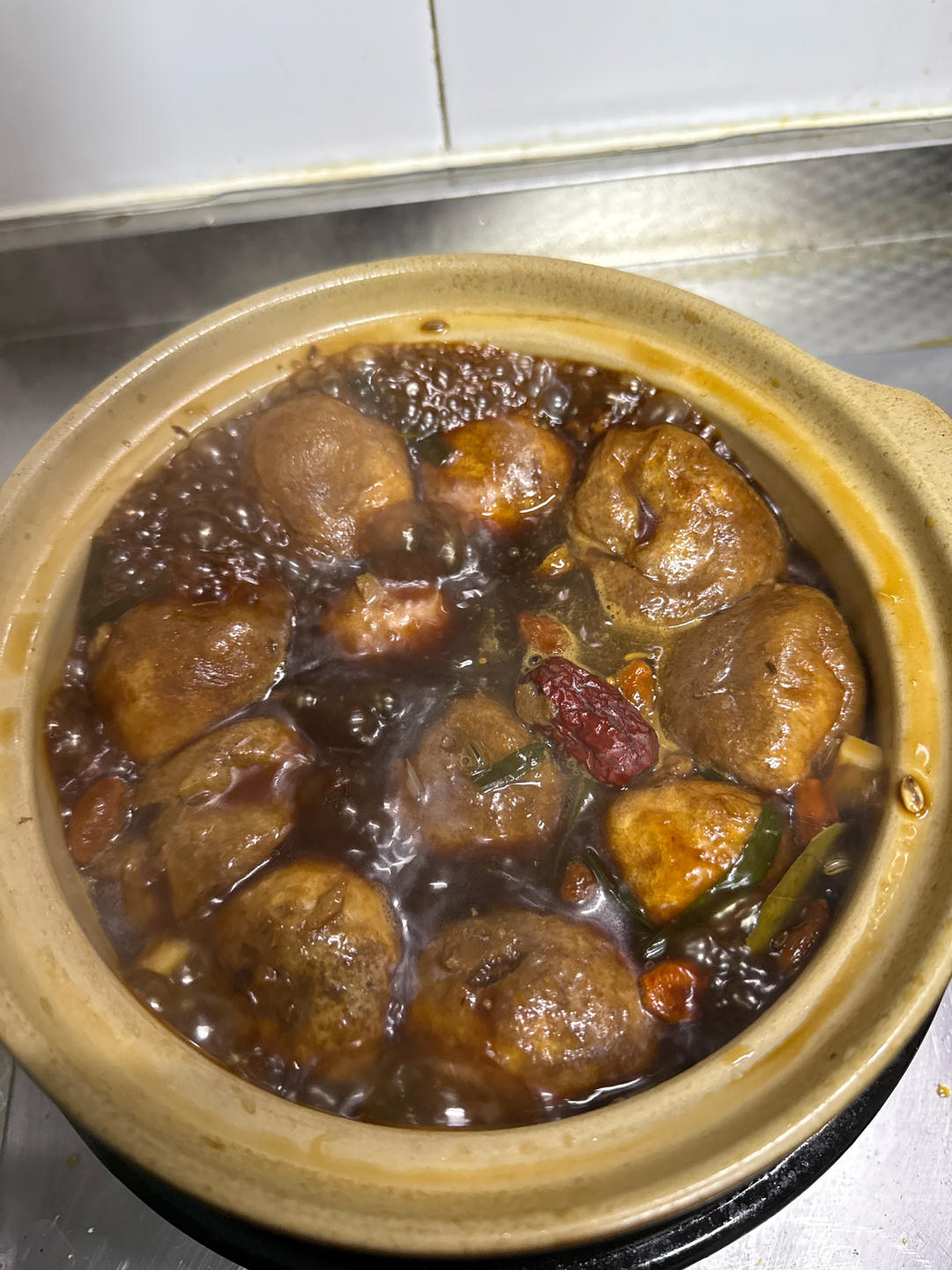 这道菜极其的下饭，你会爱上的——面筋包塞肉