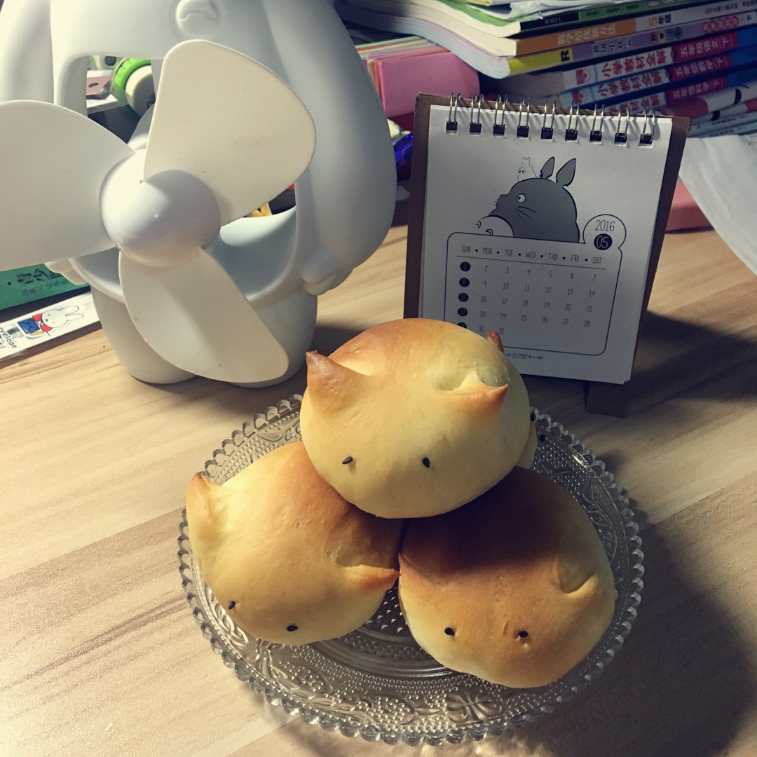 呆萌卡通小餐包