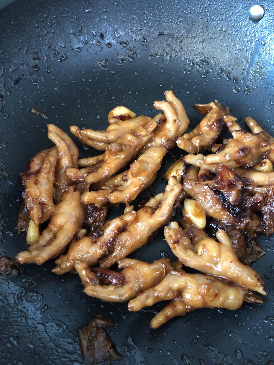 “销魂”卤鸡爪