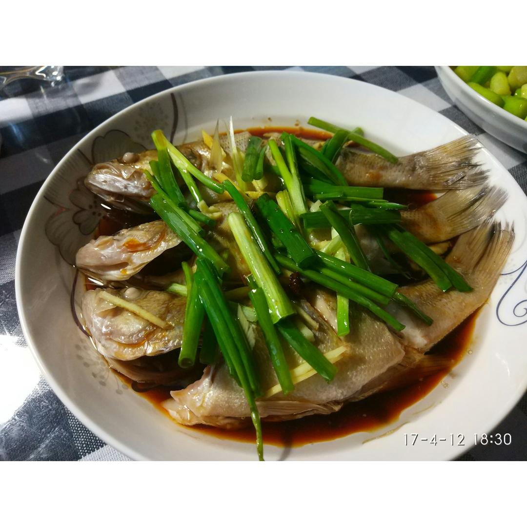 清蒸鲈鱼