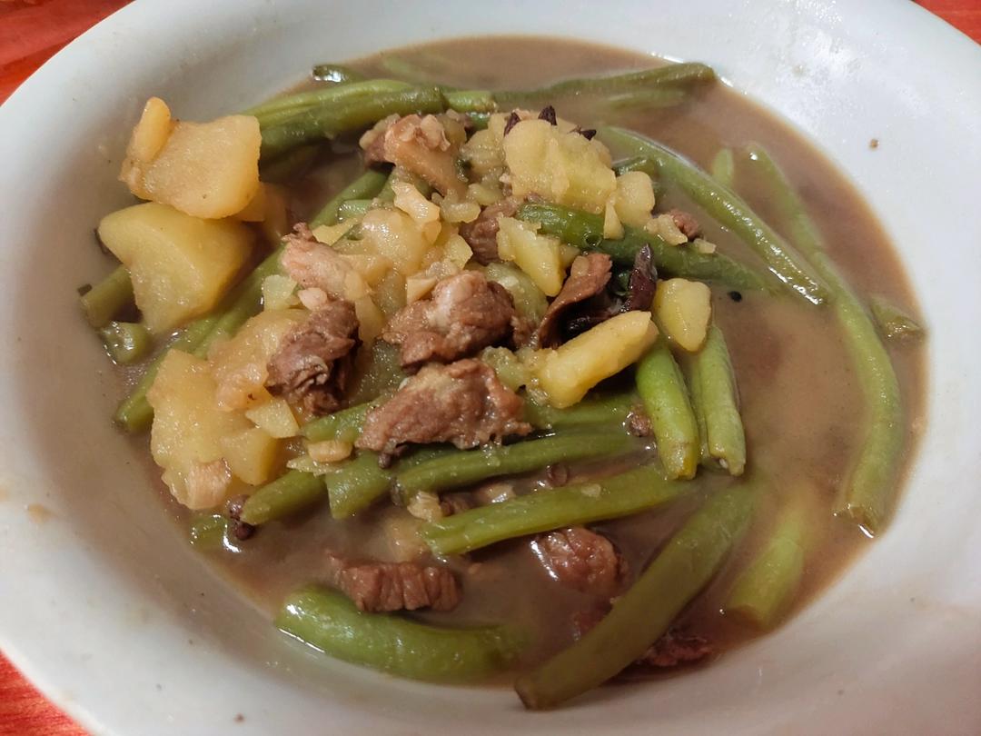 排骨土豆炖芸豆