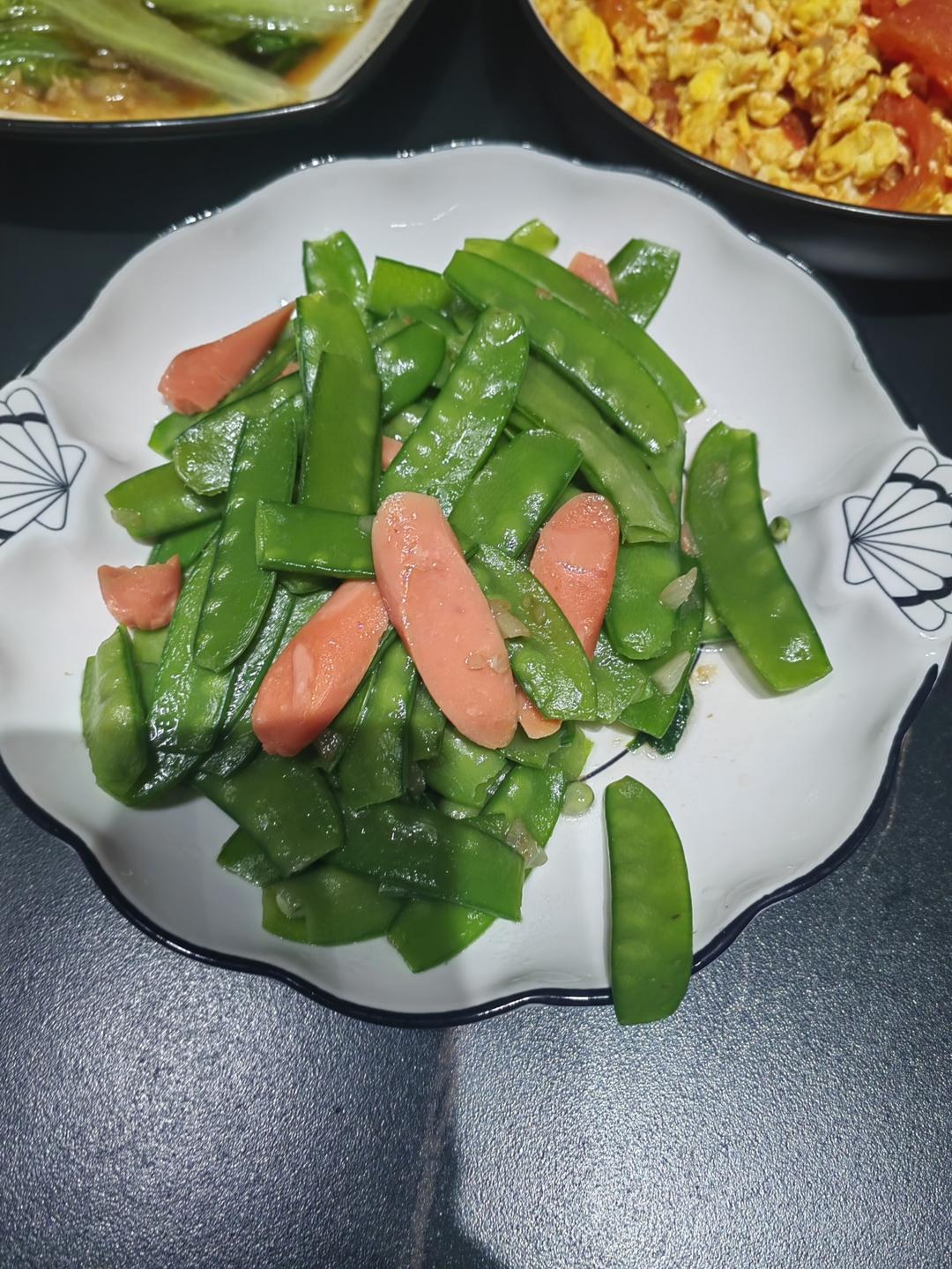 荷兰豆炒香肠