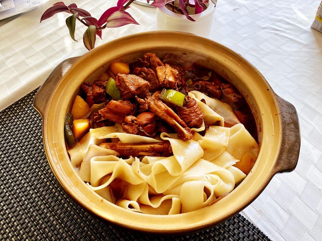 新疆特色大盘鸡（附加皮带面做法）