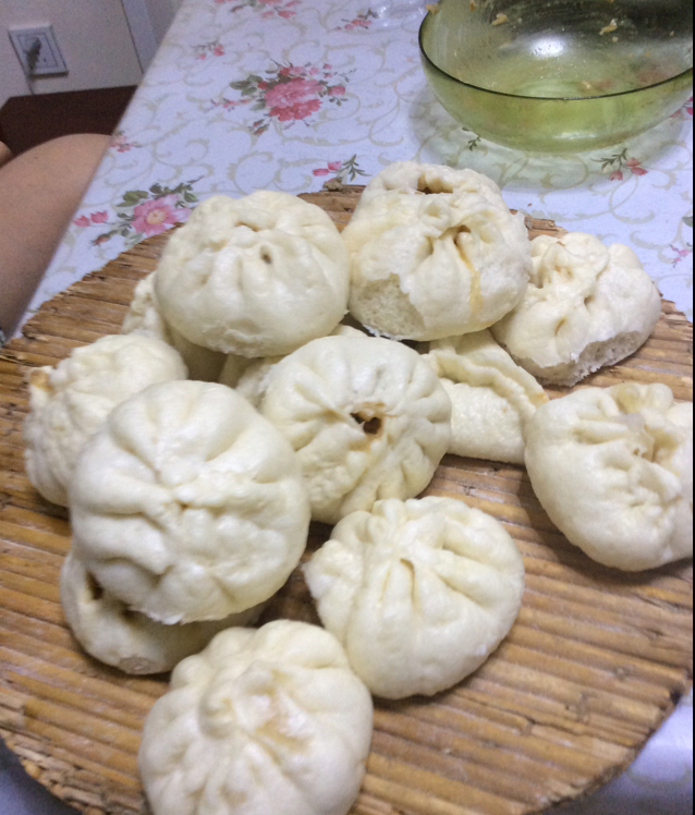 肉包子,杠杠的