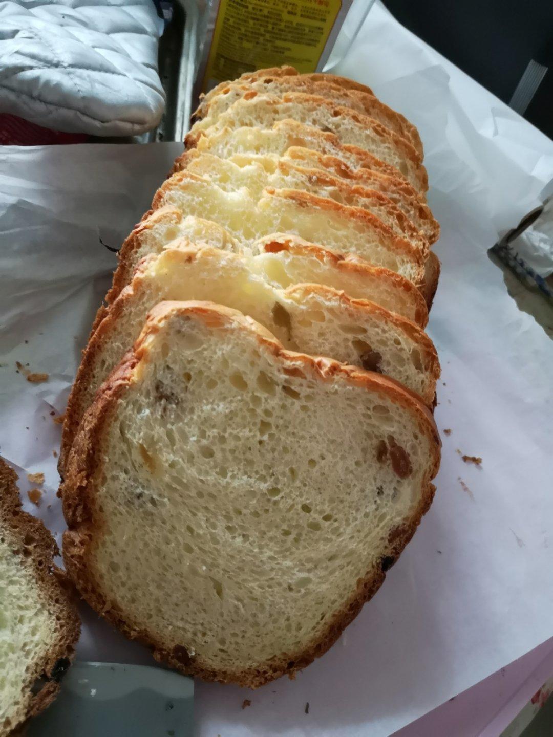 新手入门必做——面包机版葡萄干酸奶吐司