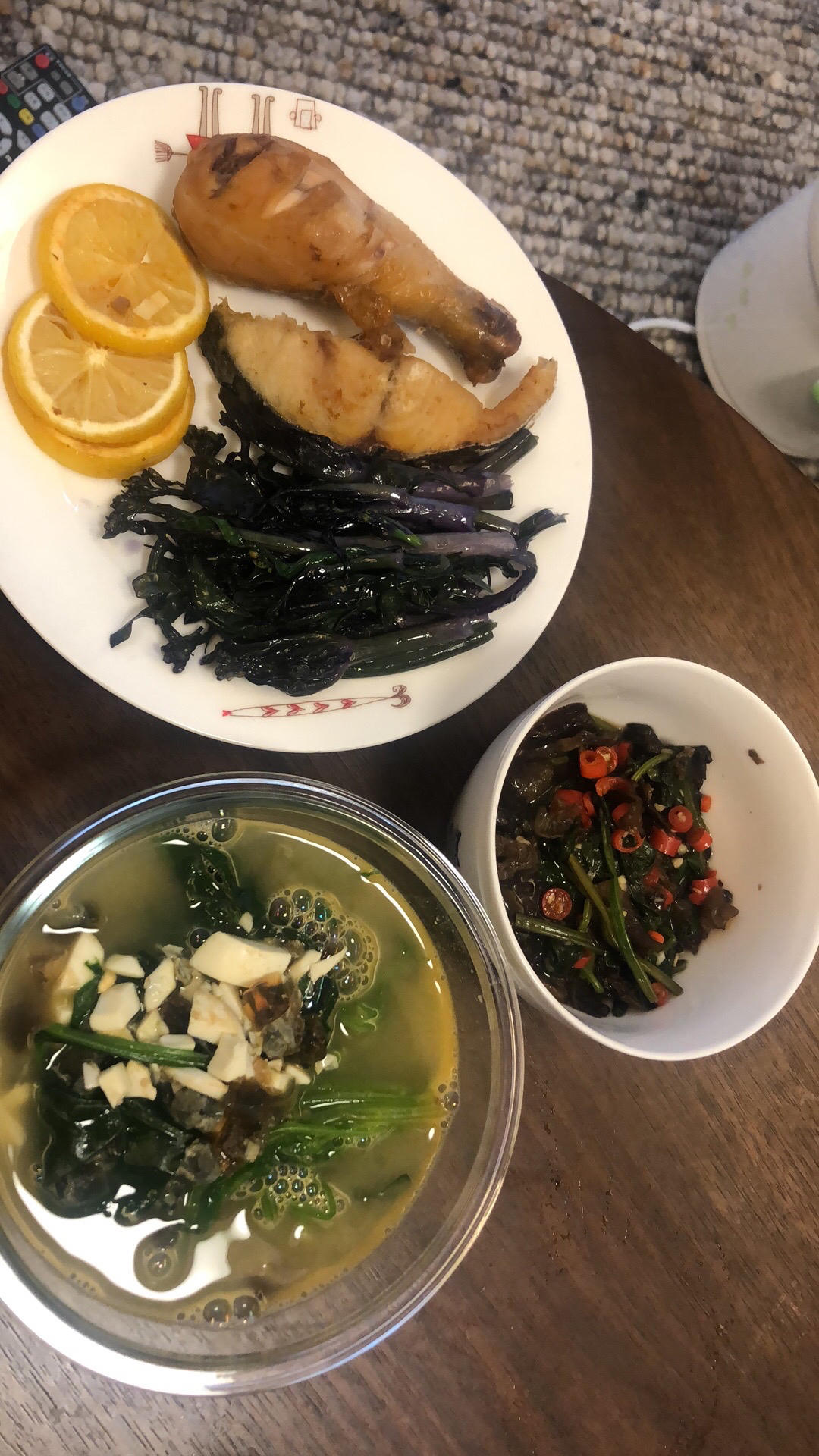 鲜掉眉毛的上汤菠菜汤【简单低脂营养】