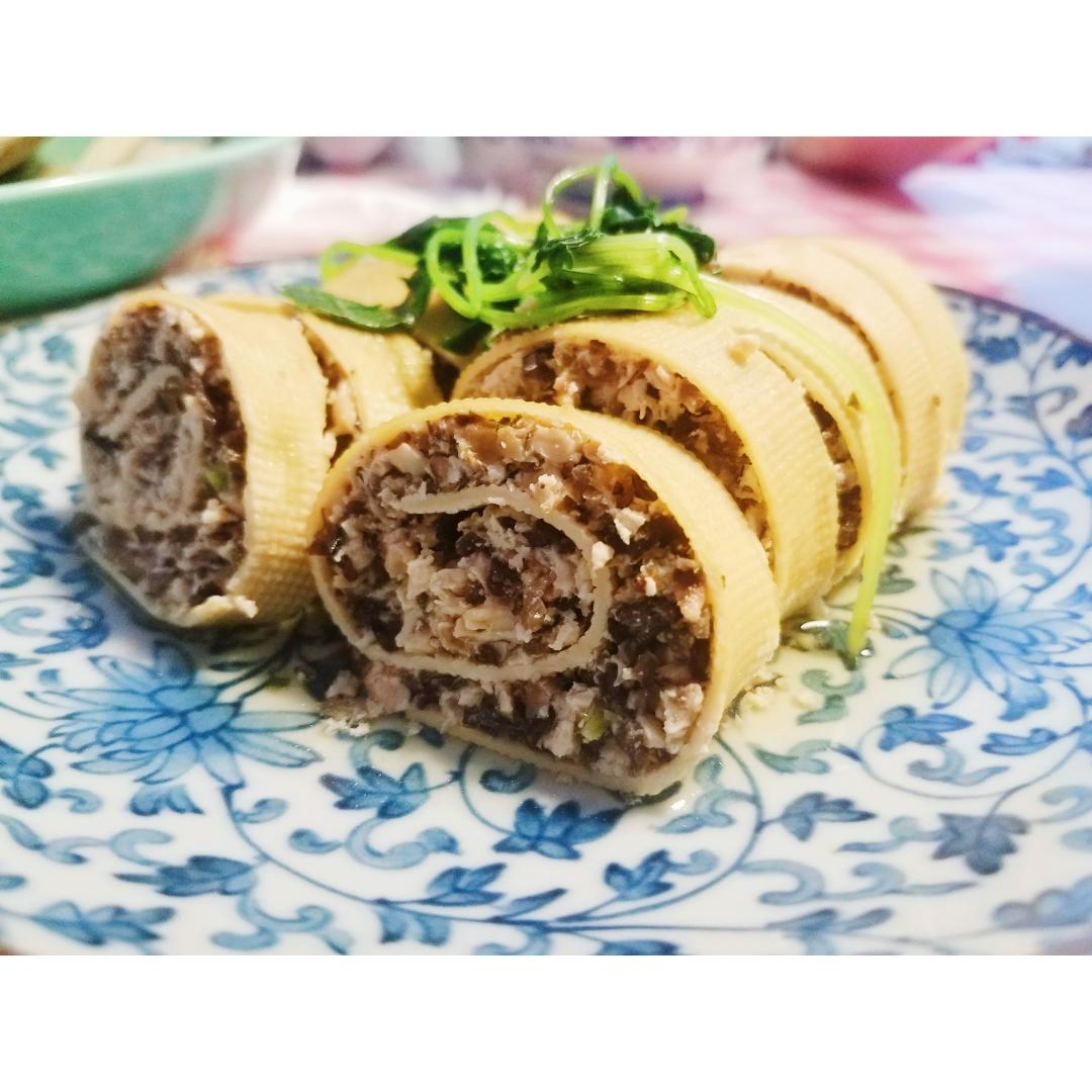 蒸豆皮肉卷