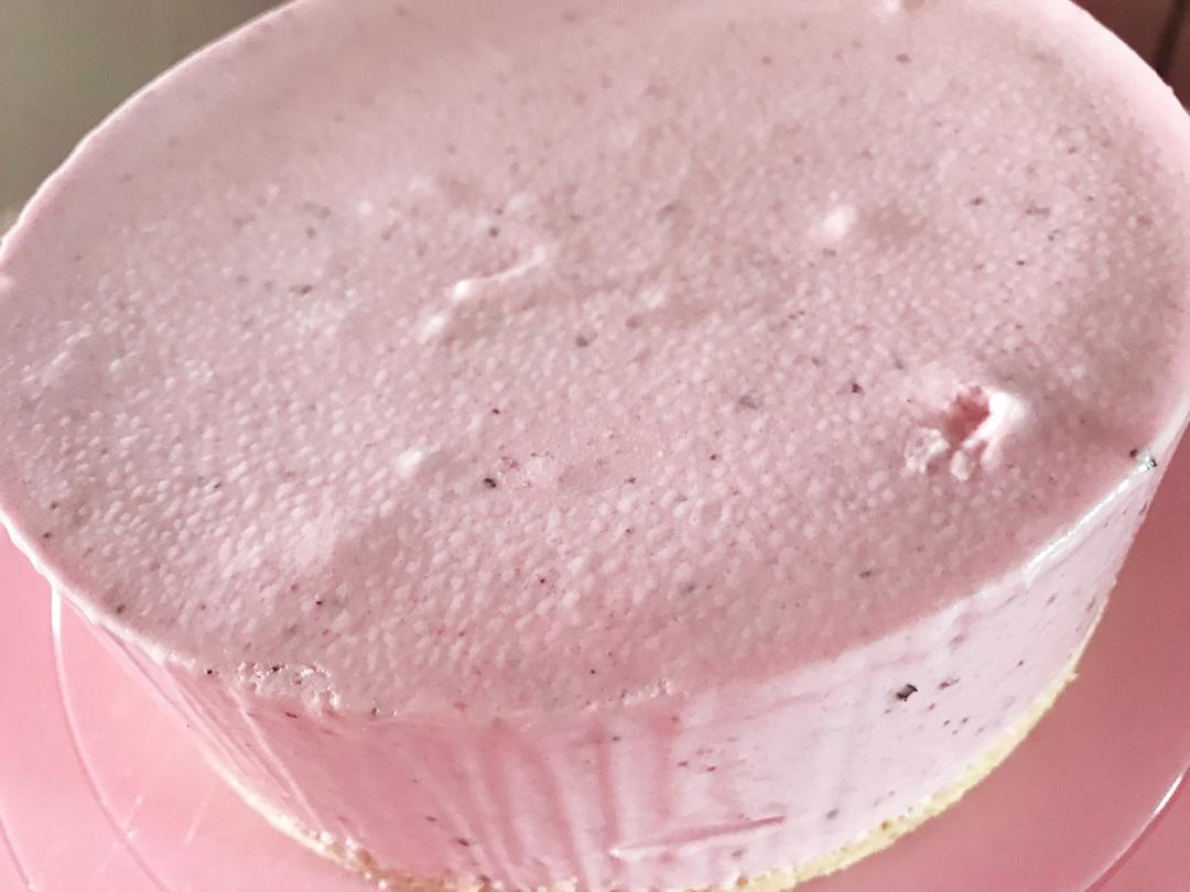 《Tinrry下午茶》教你做蓝莓益力多慕斯