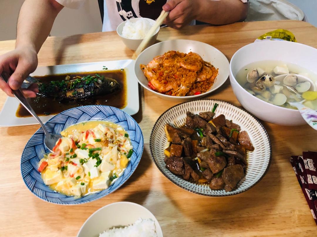 蟹黄豆腐（咸蛋黄版）