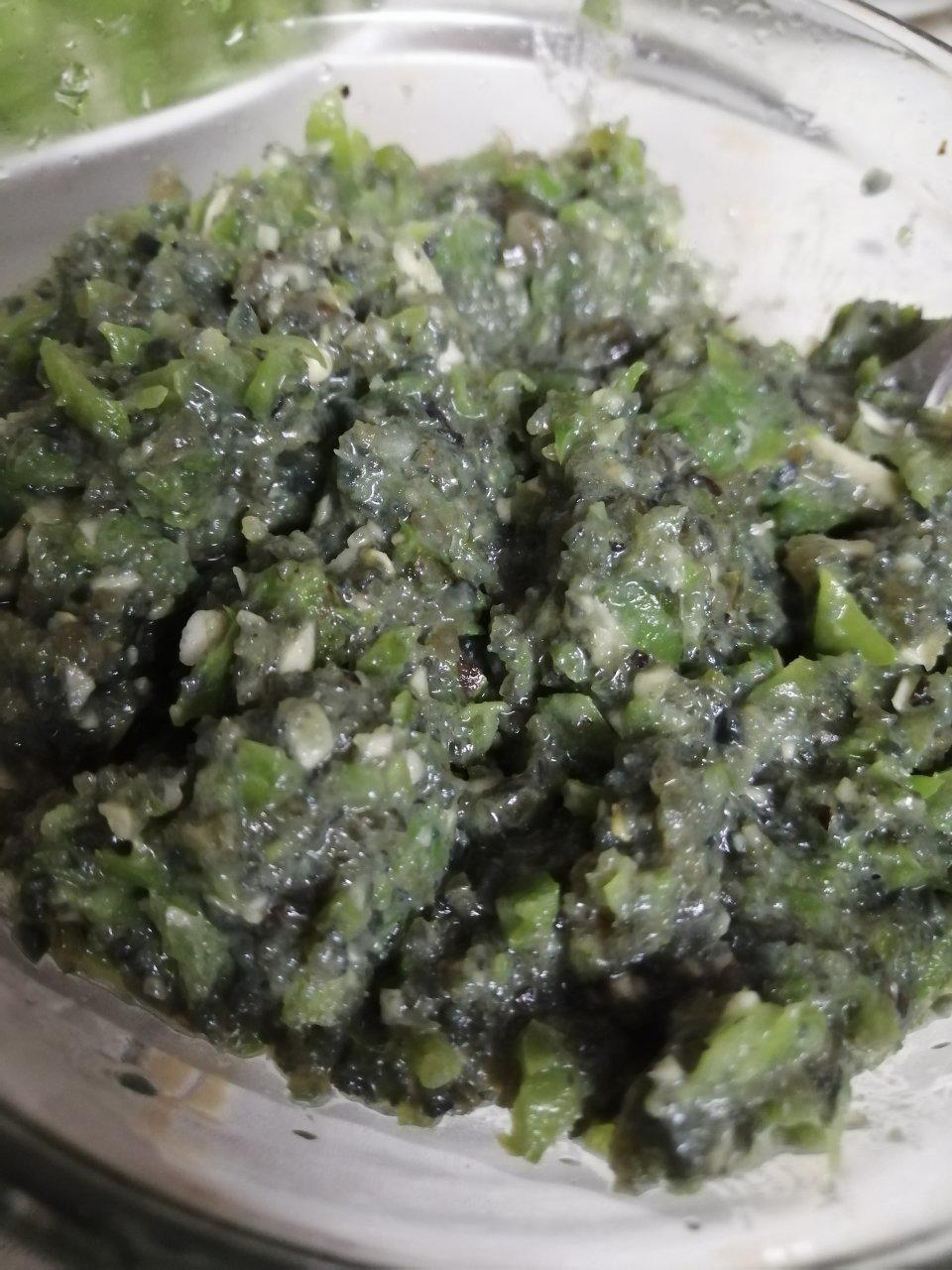 青椒剁皮蛋