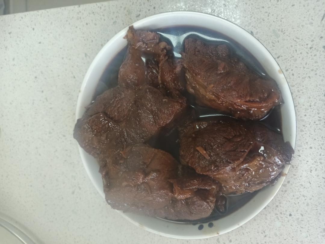 卤牛肉
