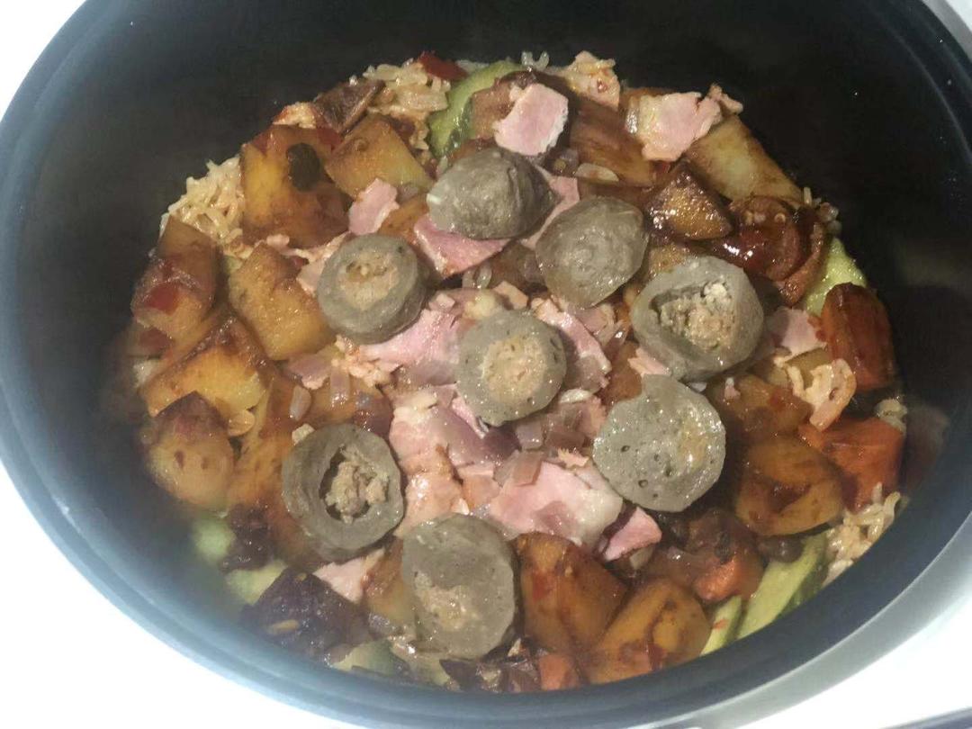 土豆焖饭（电饭锅版）