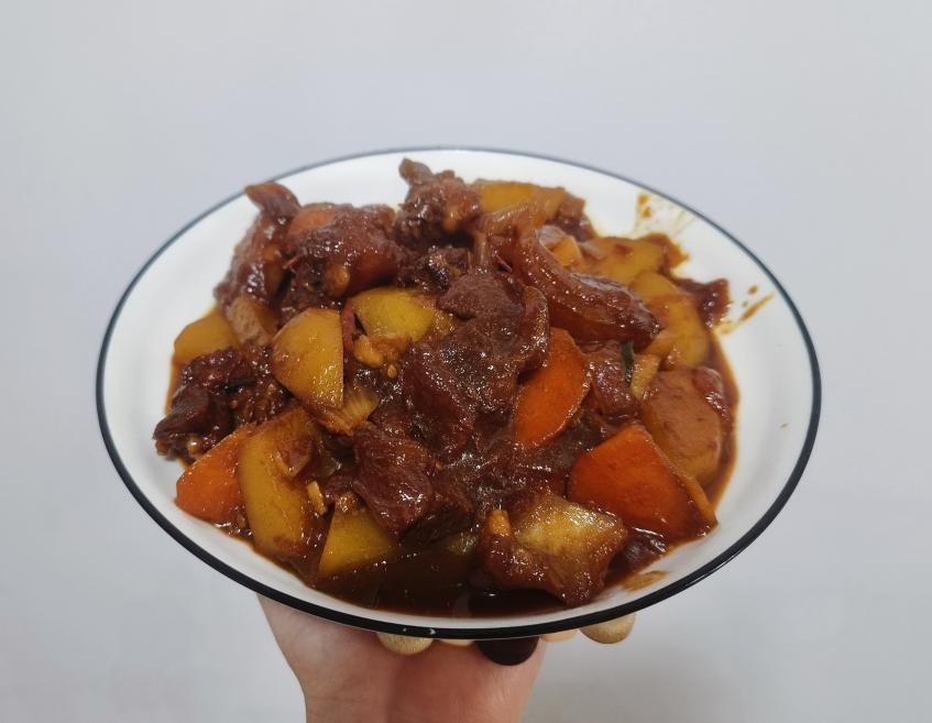 番茄土豆炖牛腩