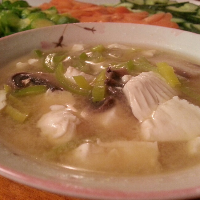 豆腐蘑菇大葱miso汤