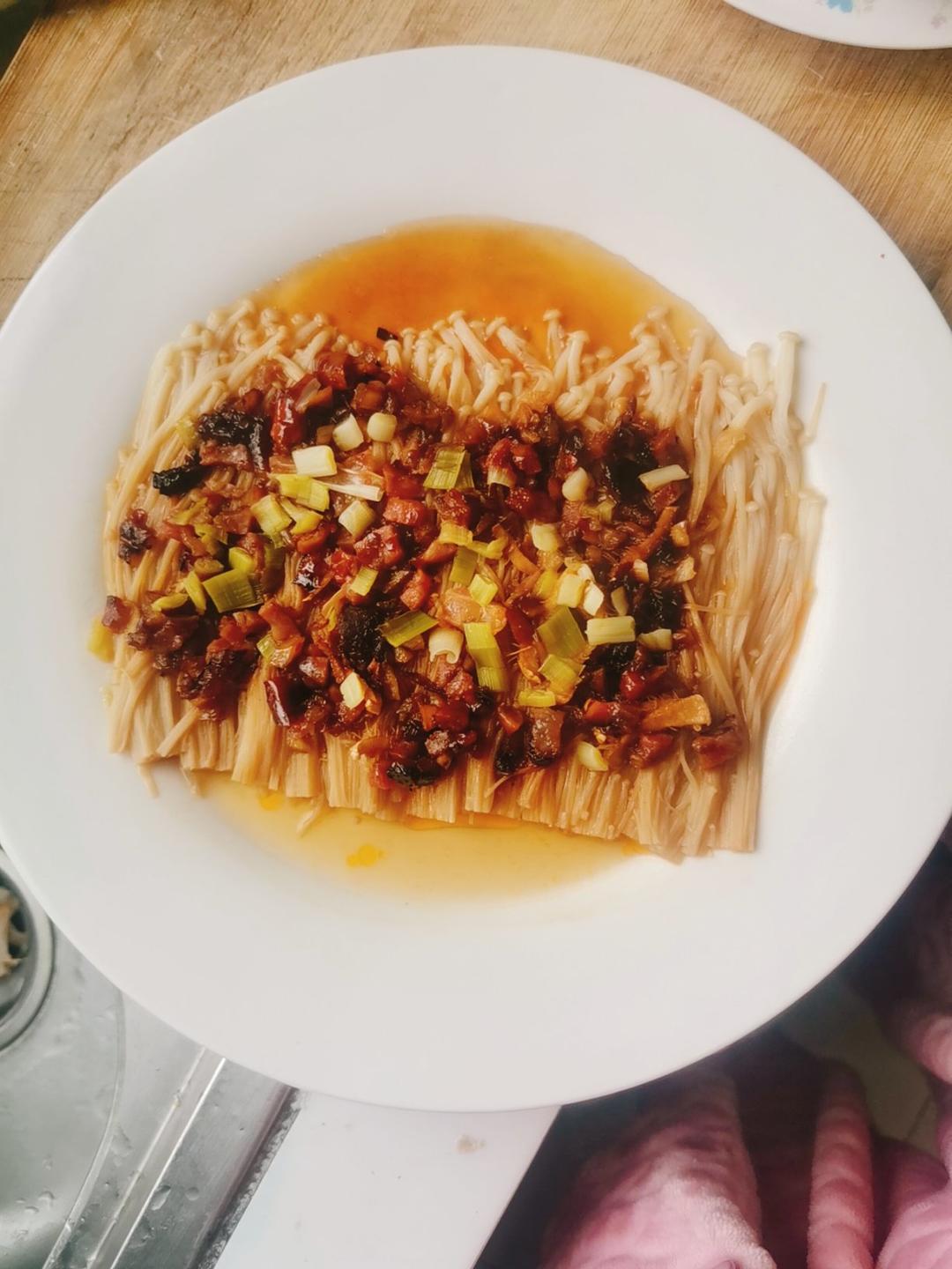 蒜蓉金针菇—健康低脂家常菜