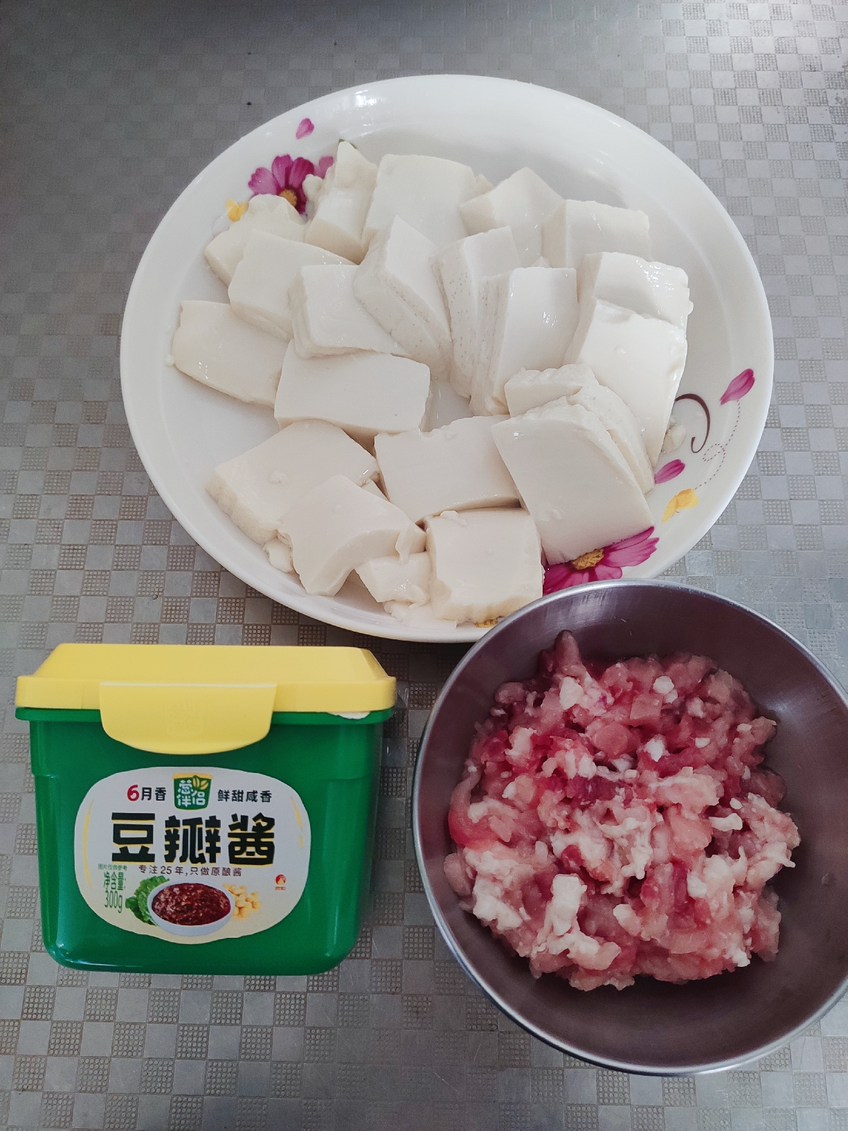 超简单好吃的肉末酱豆腐的做法
