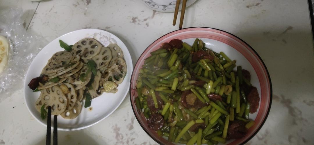 蒜薹炒腊肠