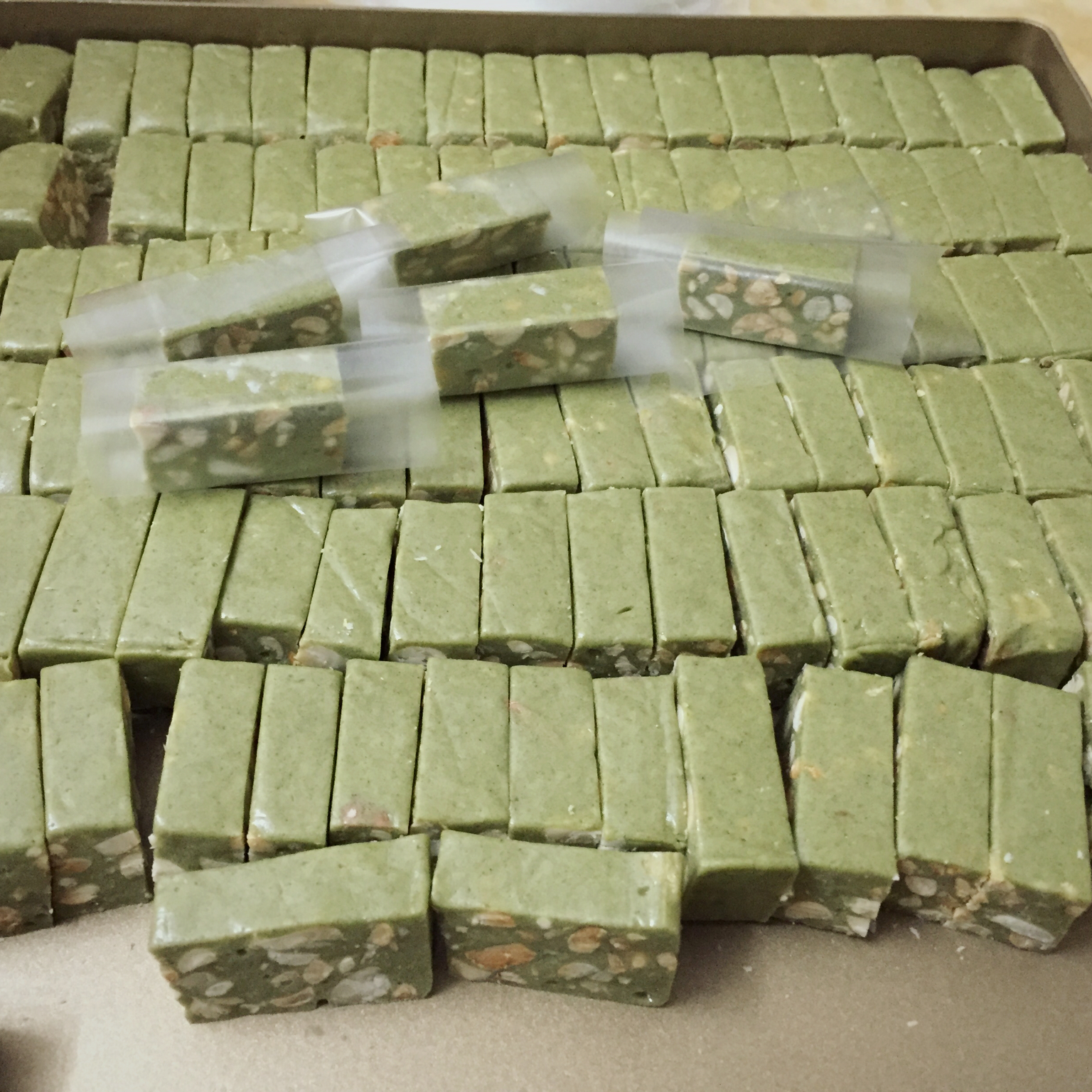 多味花生牛轧糖