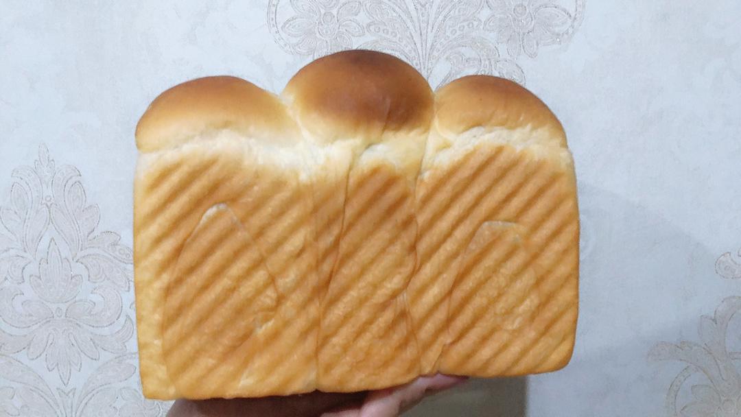 蛋白炼乳小吐司