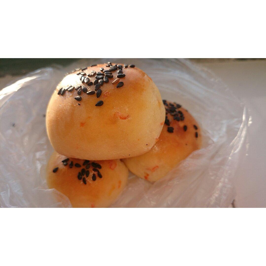 胡萝卜奶油小面包