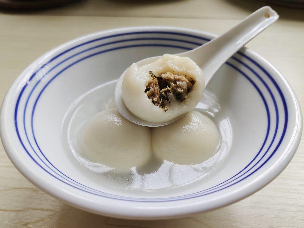 海绵蜀黍做的梅干菜鲜肉汤圆