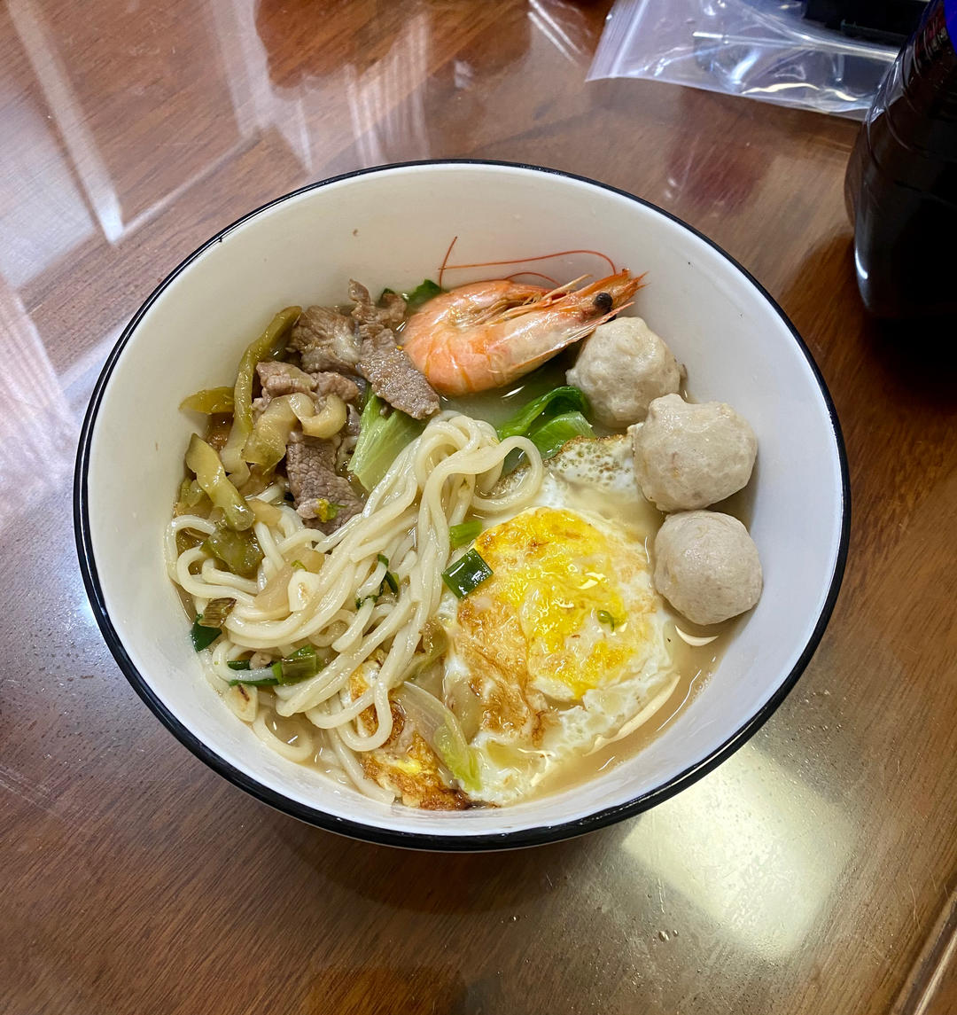 榨菜肉丝面
