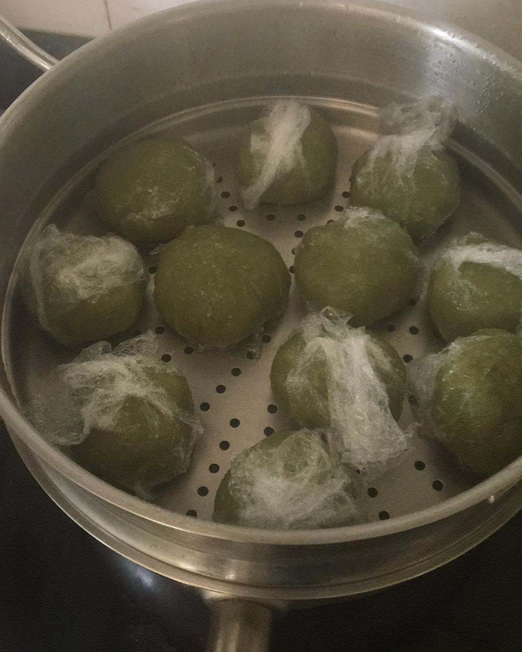 新晋网红【杏花楼 咸蛋黄肉松青团】