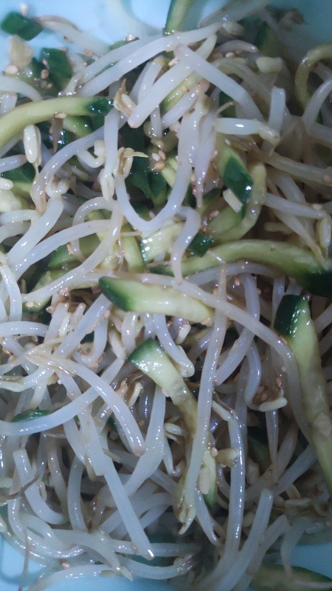 凉拌豆芽