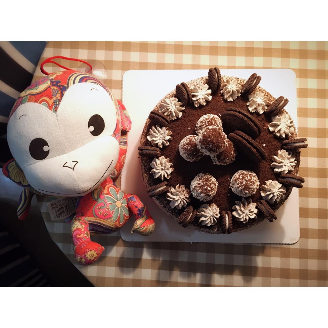 奥利奥咸奶油草莓蛋糕