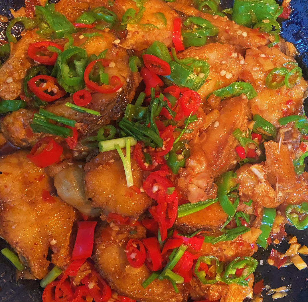 朋友建议我开个小馆子😅😅香辣鱼块太香了🔥