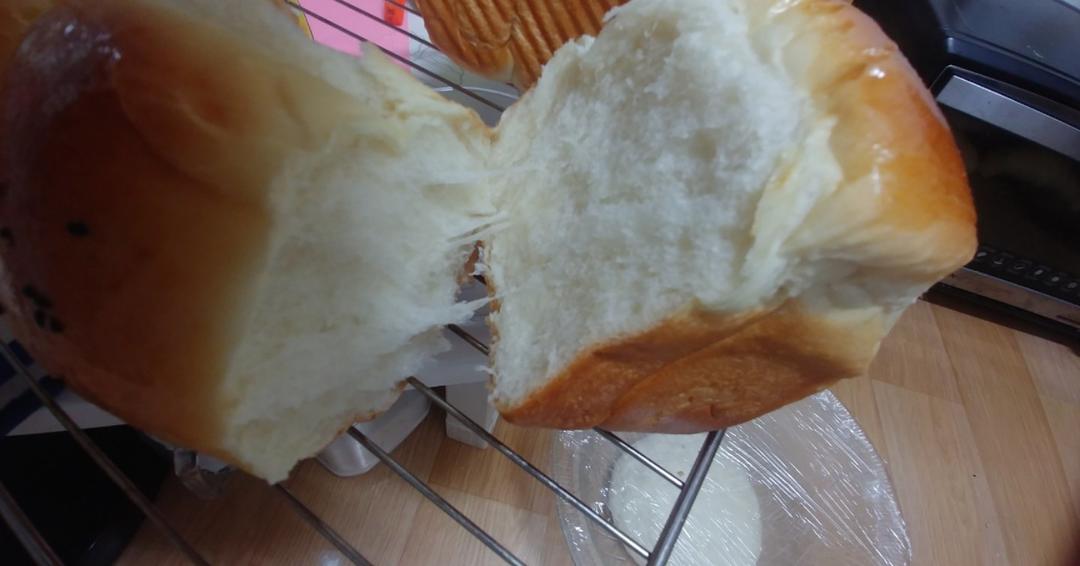 手撕鲜奶蛋白吐司