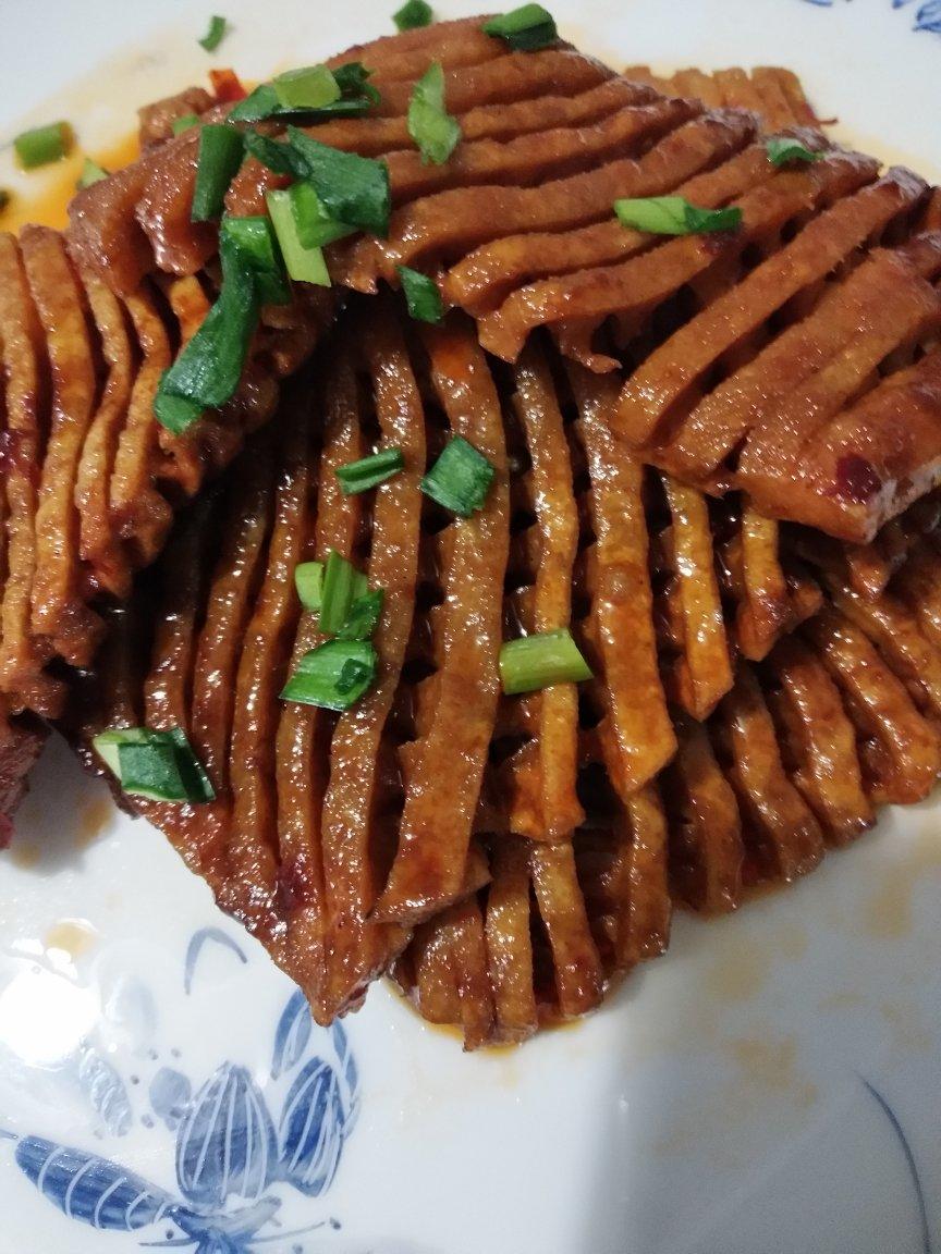 兰花干 我是5706做的兰花干 赞 白豆腐干,色拉油