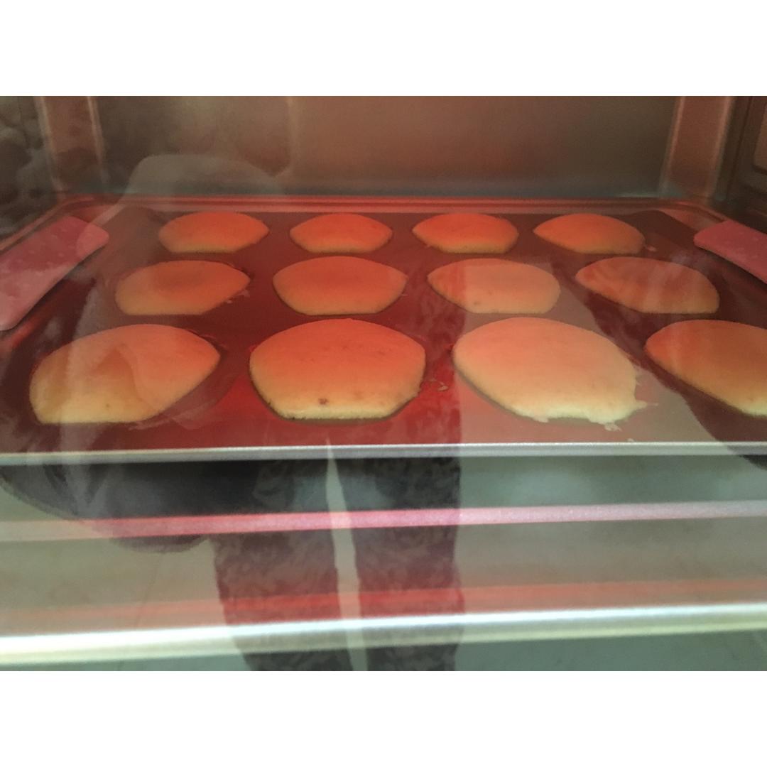 香蕉牛奶玛德琳